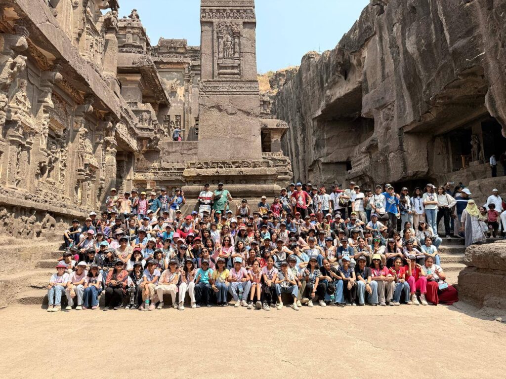 Aurangabad corporate tours Booking Company
